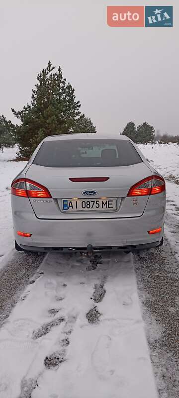 Седан Ford Mondeo 2007 в Макарові