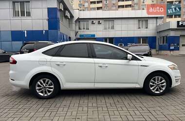 Седан Ford Mondeo 2012 в Одесі