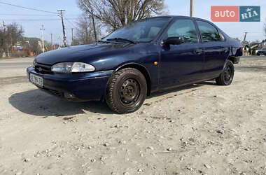 Лифтбек Ford Mondeo 1995 в Харькове