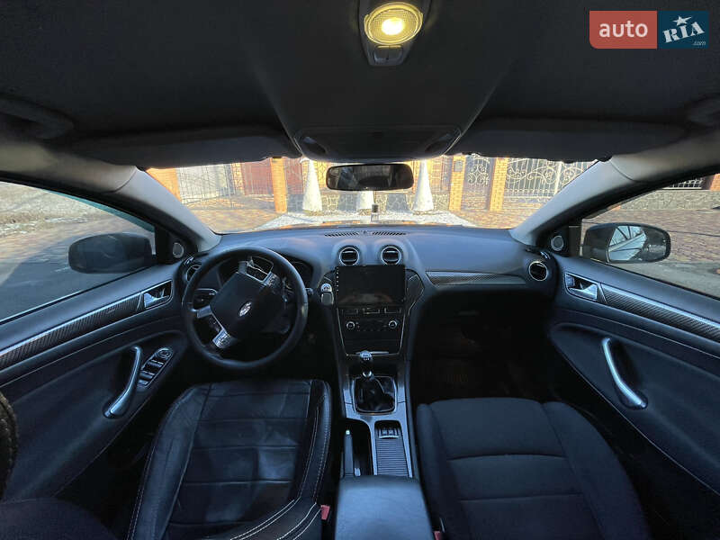 Седан Ford Mondeo 2012 в Шполе