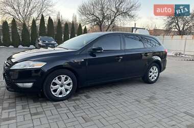 Універсал Ford Mondeo 2010 в Чернігові