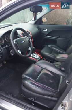 Седан Ford Mondeo 2002 в 