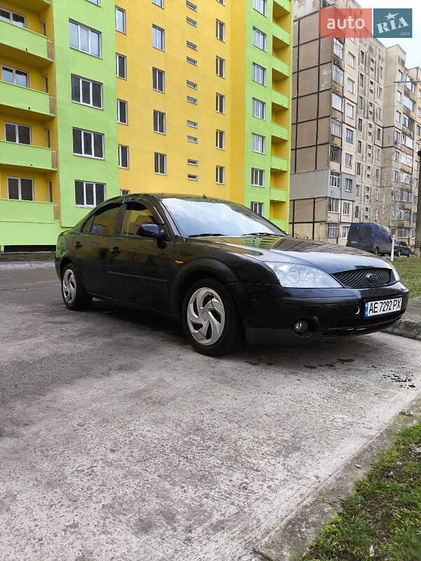 Седан Ford Mondeo 2000 в Долинській