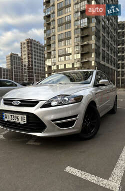 Седан Ford Mondeo 2010 в Киеве