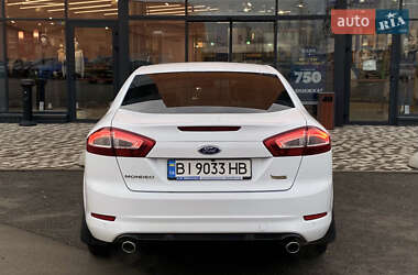 Седан Ford Mondeo 2012 в Києві