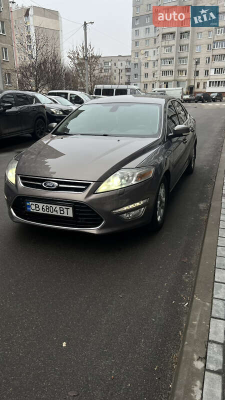 Седан Ford Mondeo 2011 в Чернигове