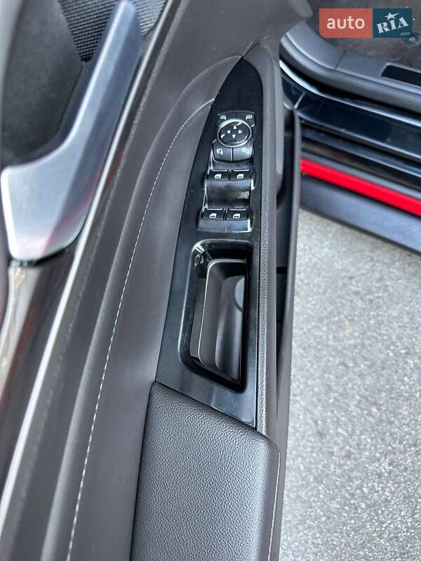 Ліфтбек Ford Mondeo 2017 в Білій Церкві фото 50 Ліфтбек Ford Mondeo 2017 в Білій Церкві