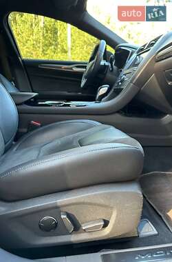 Лифтбек Ford Mondeo 2017 в 