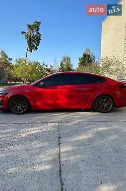 Лифтбек Ford Mondeo 2017 в 