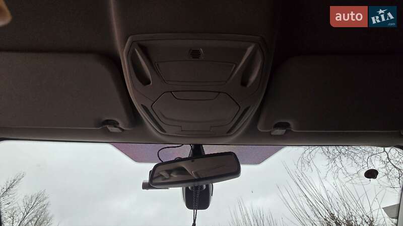 Седан Ford Mondeo 2012 в Умани