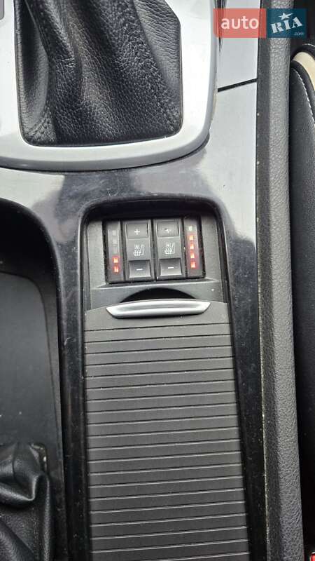 Седан Ford Mondeo 2012 в Умани