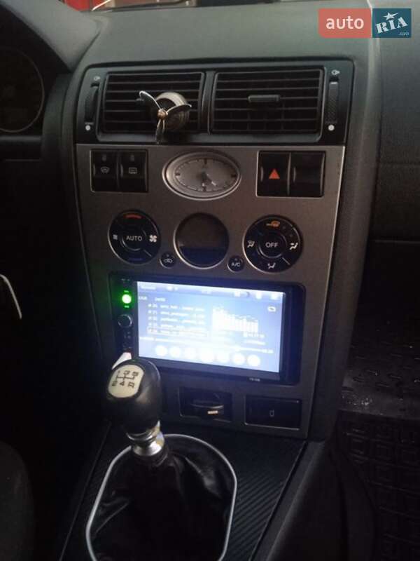 Лифтбек Ford Mondeo 2001 в Киеве