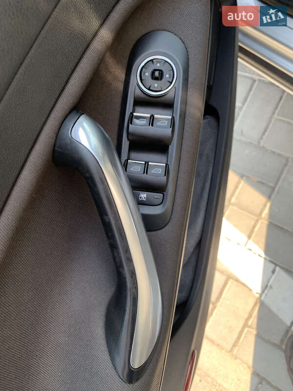 Седан Ford Mondeo 2012 в Луцке