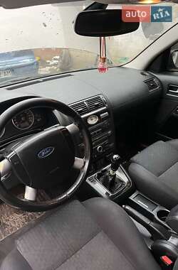 Універсал Ford Mondeo 2003 в Ужгороді