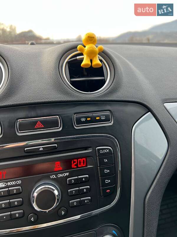 Универсал Ford Mondeo 2010 в Хусте