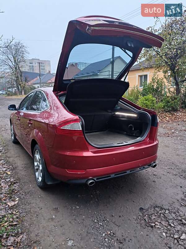 Лифтбек Ford Mondeo 2008 в Ужгороде