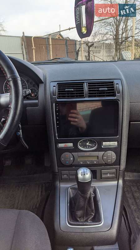 Седан Ford Mondeo 2005 в Виннице