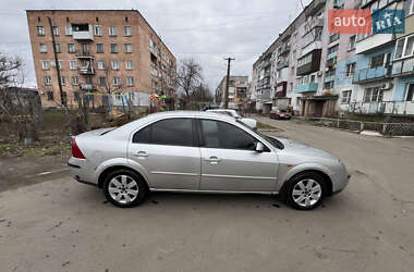 Седан Ford Mondeo 2002 в Гайвороні