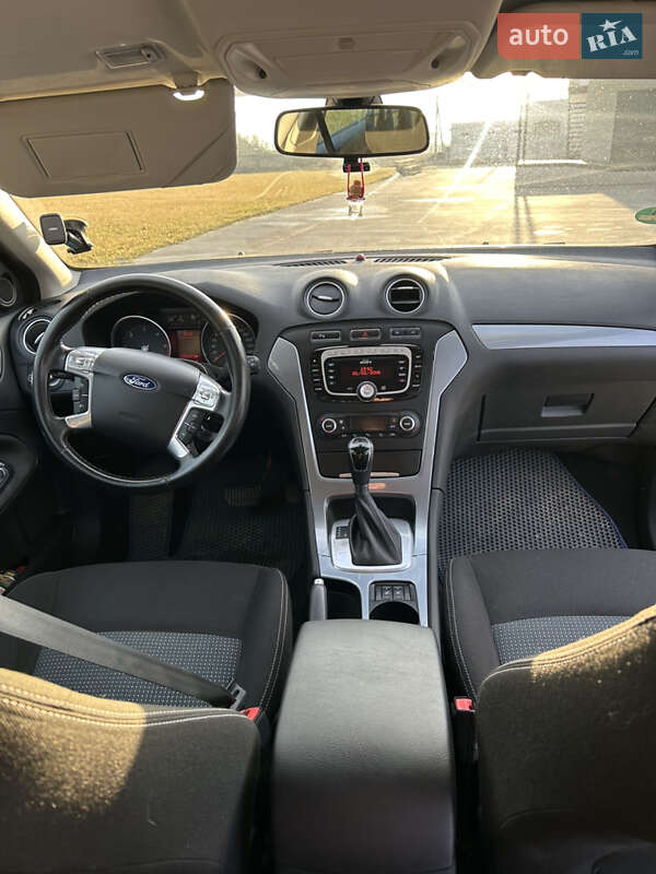 Универсал Ford Mondeo 2010 в Луцке