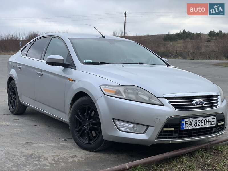 Лифтбек Ford Mondeo 2007 в Деражне