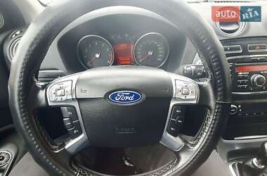 Седан Ford Mondeo 2012 в Сумах