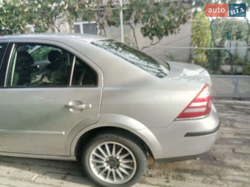 Седан Ford Mondeo 2006 в Одессе