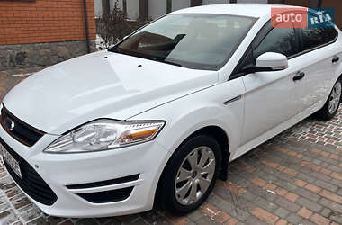 Лифтбек Ford Mondeo 2013 в Умани