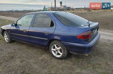 Ліфтбек Ford Mondeo 1994 в Луцьку