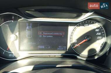 Лифтбек Ford Mondeo 2011 в 