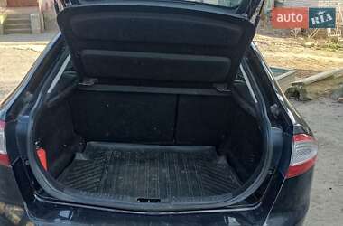 Лифтбек Ford Mondeo 2011 в 