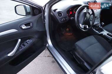 Лифтбек Ford Mondeo 2008 в 
