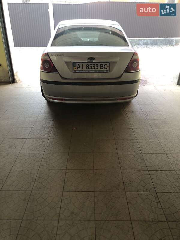 Седан Ford Mondeo 2006 в Козине