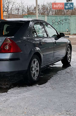 Лифтбек Ford Mondeo 2001 в Житомире