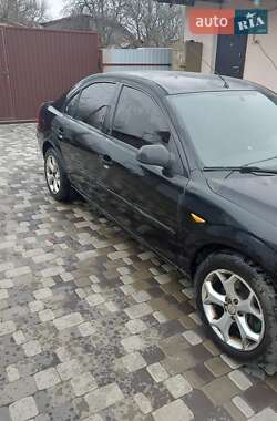 Седан Ford Mondeo 2001 в Обухові