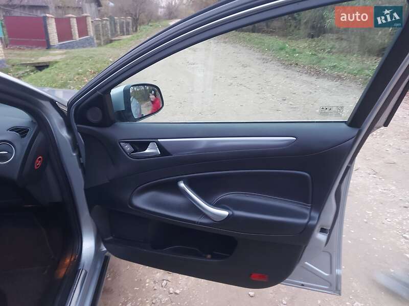 Универсал Ford Mondeo 2012 в Тернополе