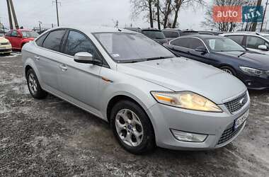 Лифтбек Ford Mondeo 2010 в Ровно