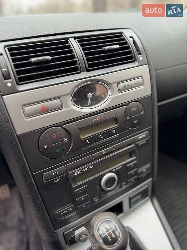 Универсал Ford Mondeo 2005 в Хмельнике