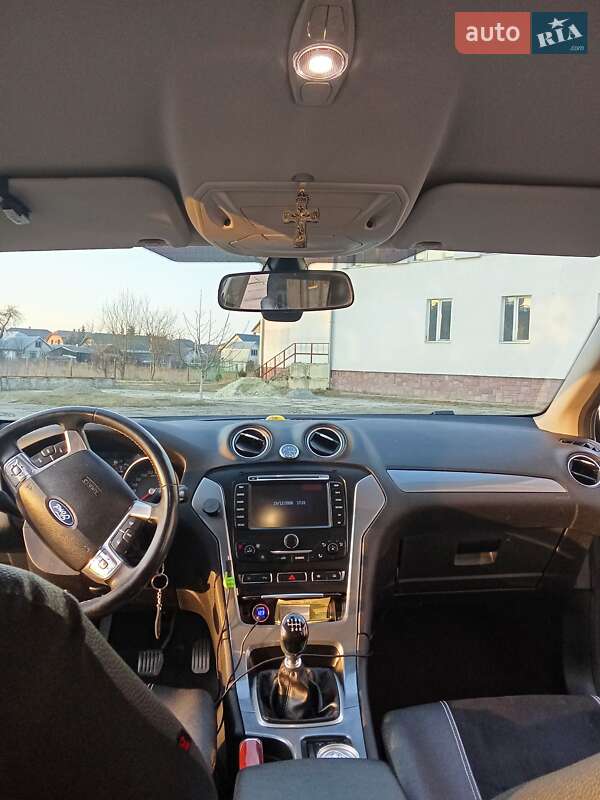 Универсал Ford Mondeo 2011 в Стрые фото 43 Универсал Ford Mondeo 2011 в Стрые