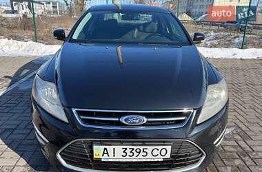 Седан Ford Mondeo 2012 в 