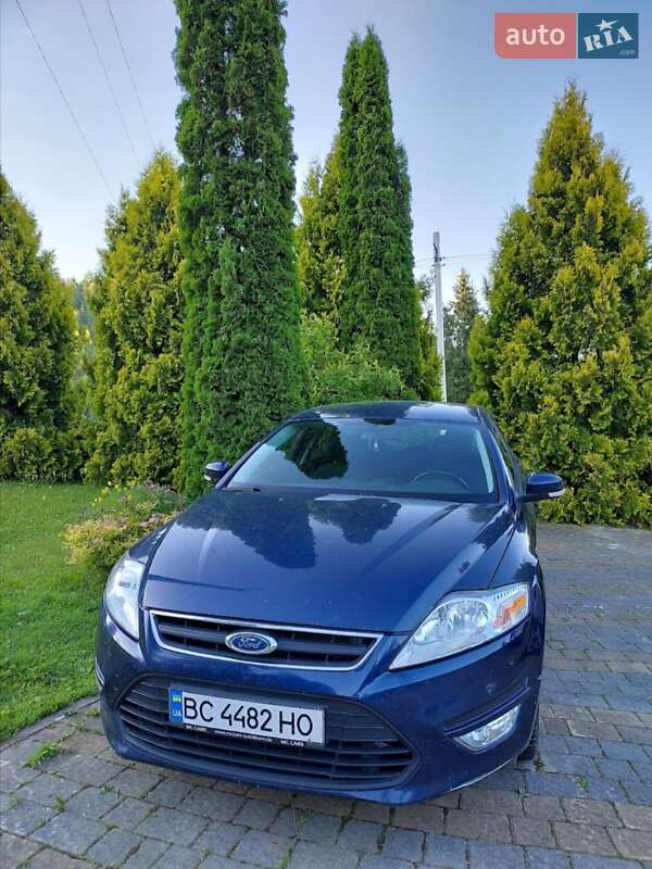 Універсал Ford Mondeo 2013 в 