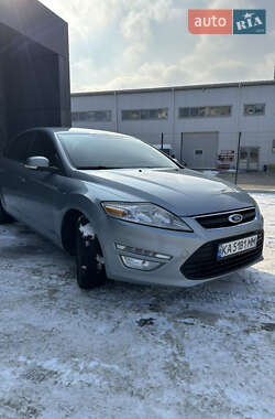 Седан Ford Mondeo 2012 в Києві