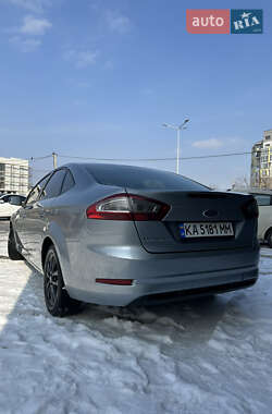 Седан Ford Mondeo 2012 в Києві