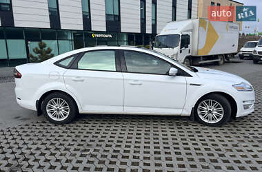 Седан Ford Mondeo 2012 в Хмельницком