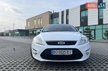 Седан Ford Mondeo 2012 в Хмельницком