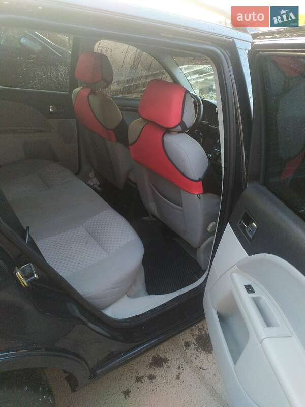 Универсал Ford Mondeo 2004 в Луцке