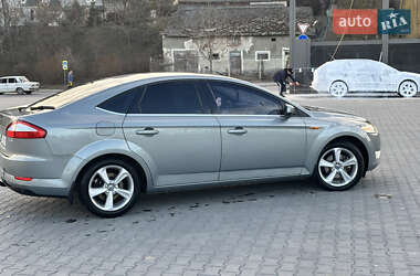 Лифтбек Ford Mondeo 2007 в 