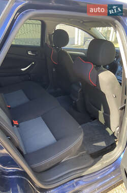 Универсал Ford Mondeo 2010 в 