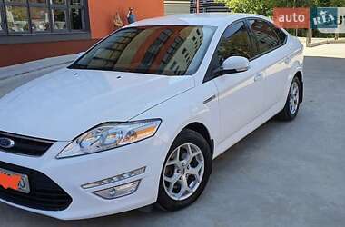 Седан Ford Mondeo 2013 в Хмельницком