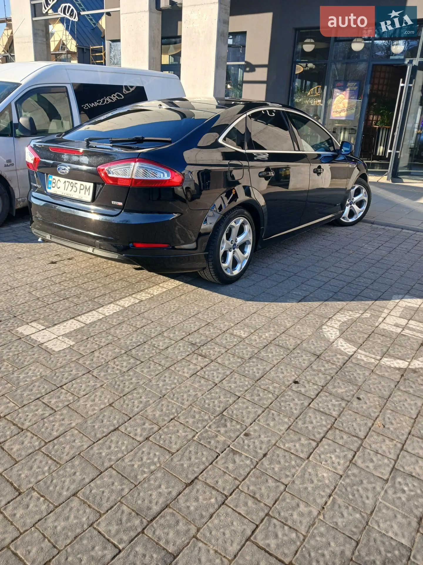 2010 Ford Mondeo - мініатюра 11
