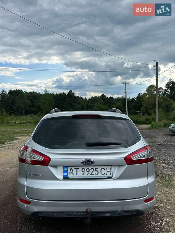Универсал Ford Mondeo 2011 в Долине